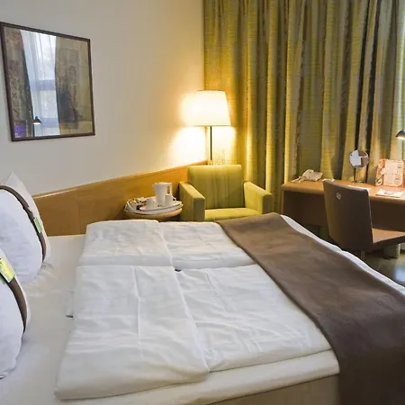 Holiday Inn Turku 4* Turku